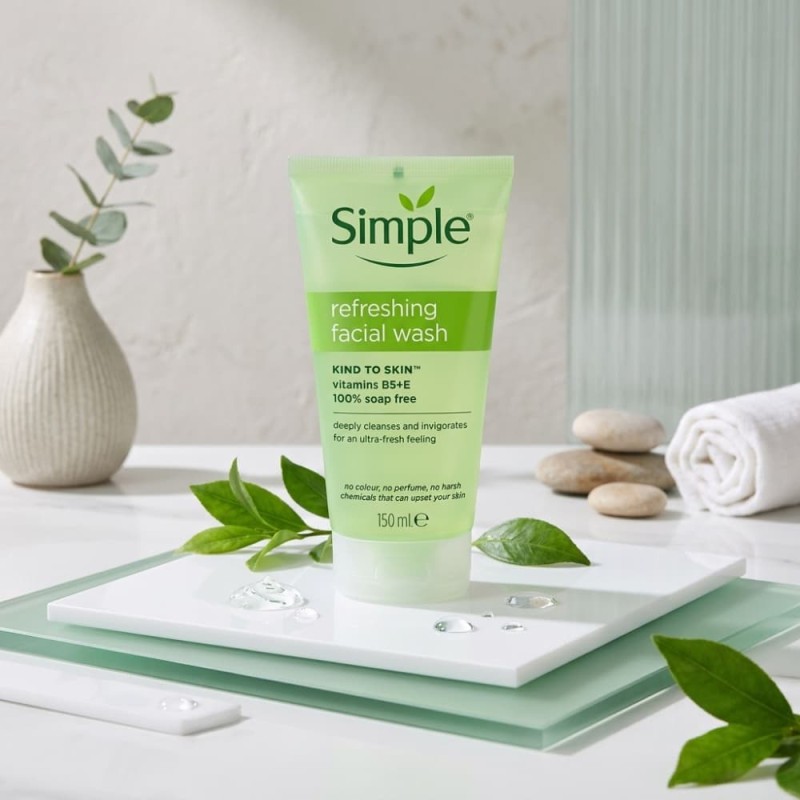 Simple Refreshing Facial Wash 150ml