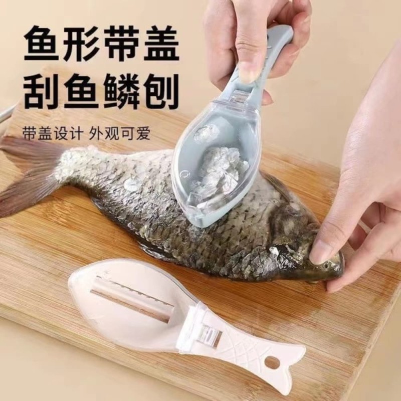 Fish Scale Scraper with Cover - Safe, Manual, and Hand-Protective Tool